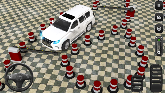 اسکرین شات 5 برنامه Prado Car Games Modern Parking