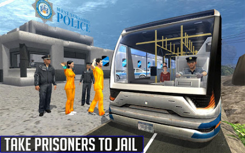 اسکرین شات برنامه Offroad Police Bus Prisoner Transport 8