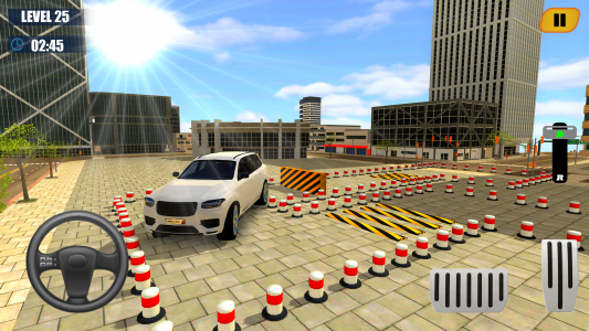 اسکرین شات بازی Modern Prado Car Parking Games 2