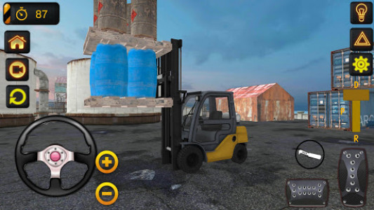 اسکرین شات بازی Forklift Simulator Realistic Game 3