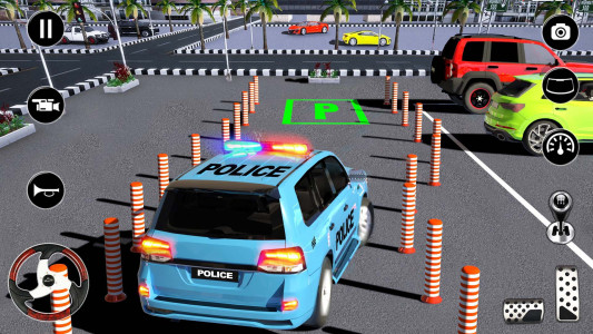 اسکرین شات بازی Police Prado Parking Car Games 6