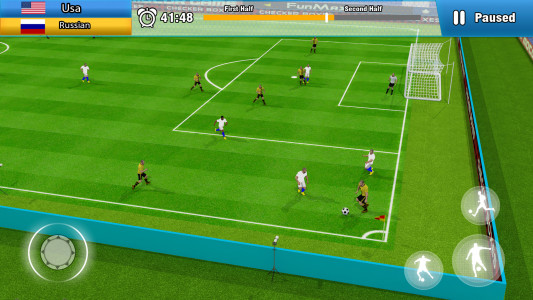اسکرین شات 4 برنامه Play Soccer: Football Games