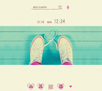 اسکرین شات 1 برنامه Sneaker Heart Wallpaper