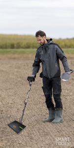 اسکرین شات برنامه Metal Detector 4