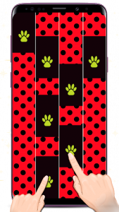 اسکرین شات بازی Piano Ladybug Noir tiles 1