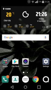 اسکرین شات 2 برنامه Simple weather & clock widget